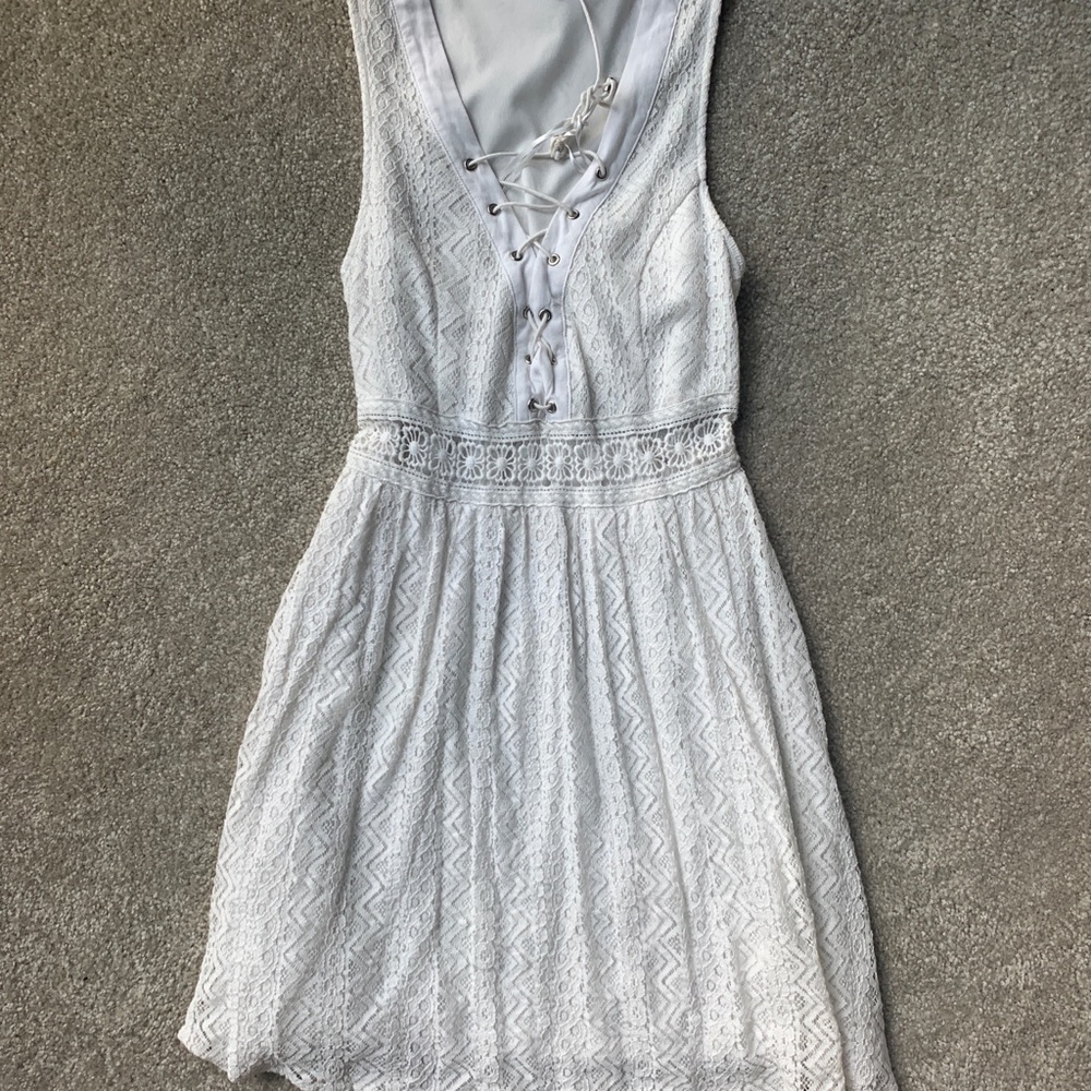 White lace dress